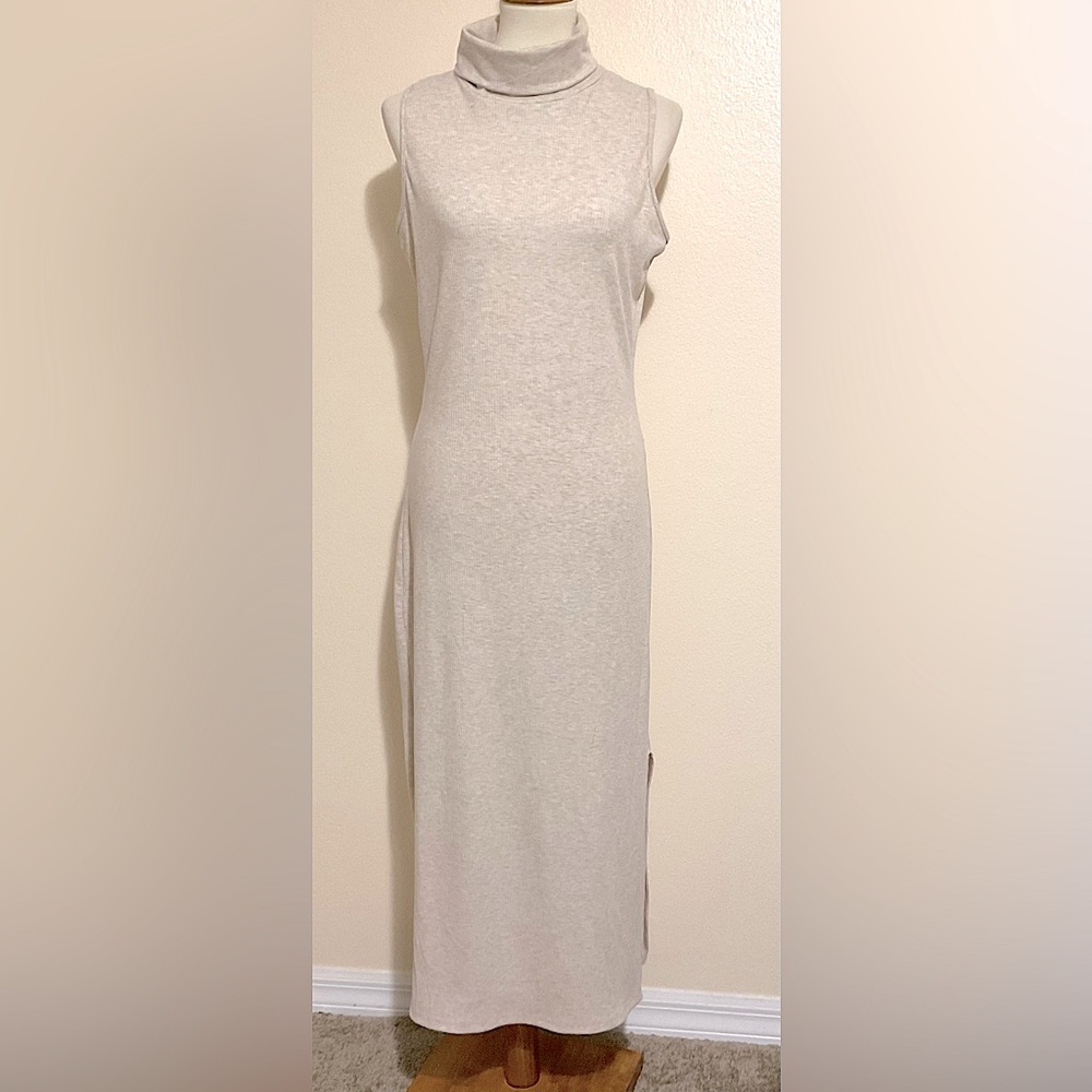 Express Ribbed Mock Neck Midi Dress Oatmeal Heather M - Picture 5 of 7
